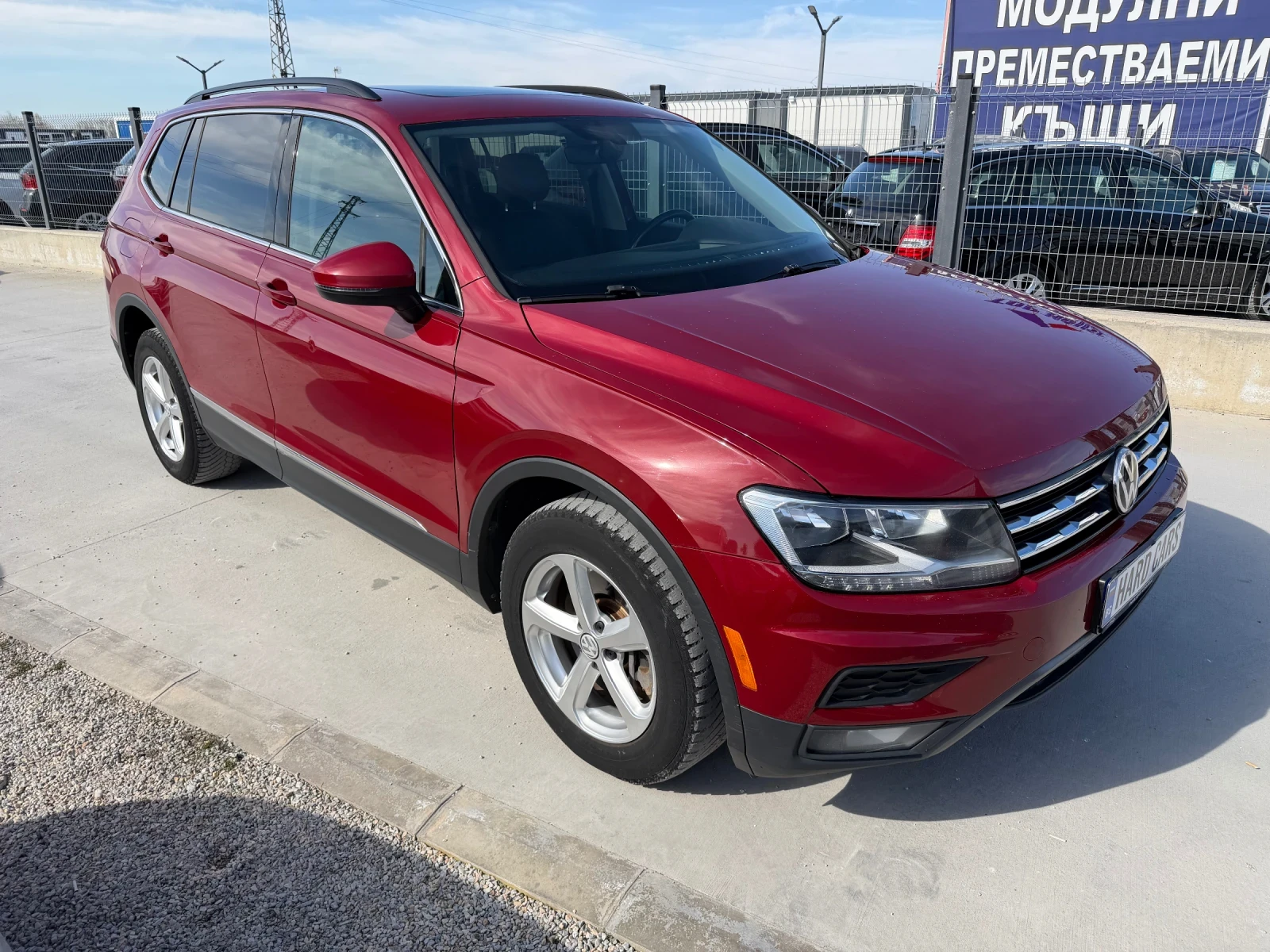 VW Tiguan 4Motion* 2.0TSI* Кожа* панорама* , снимка 3 - Автомобили и джипове - 53767351