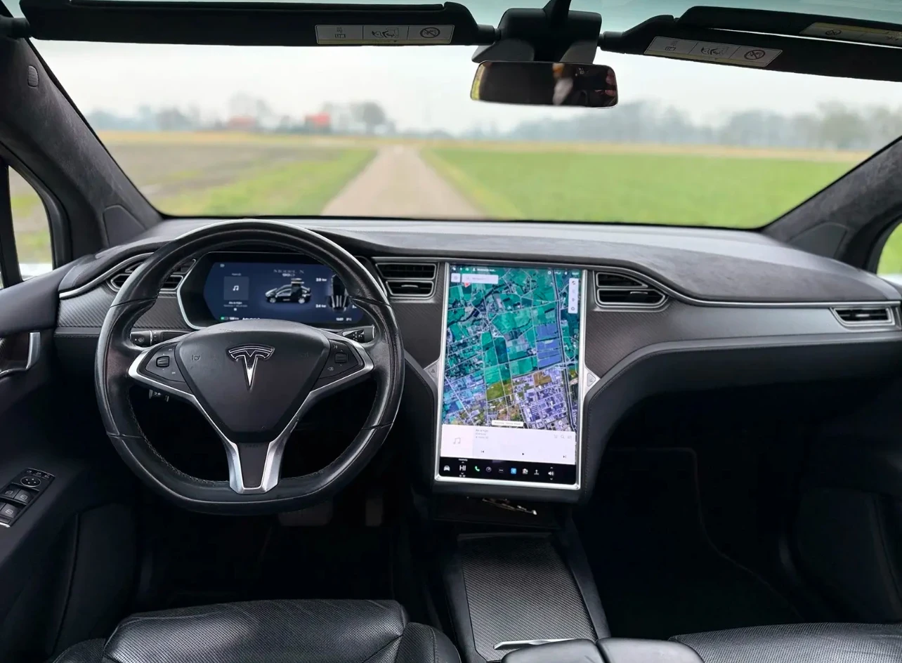 Tesla Model X 90D - изображение 6