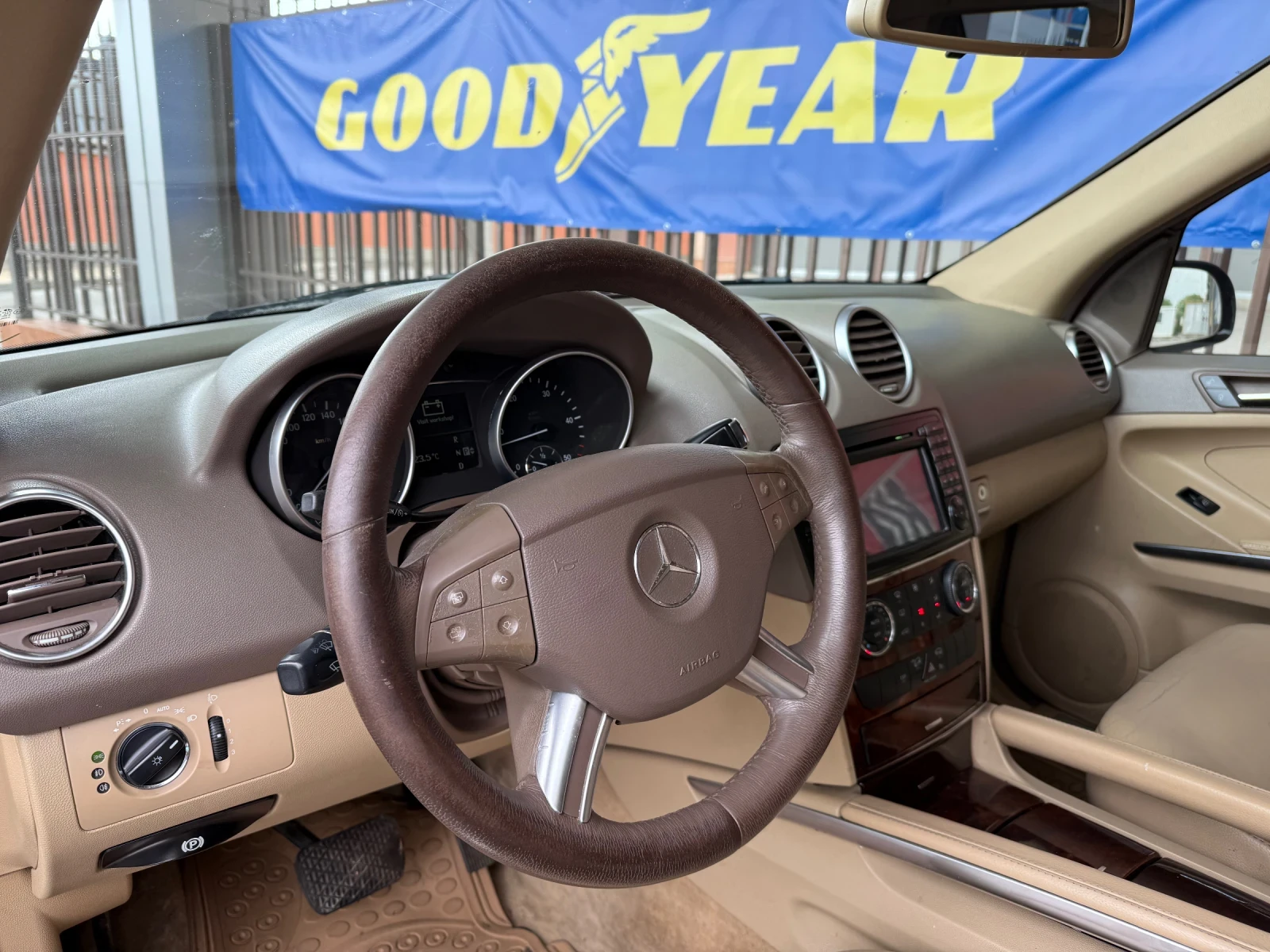 Mercedes-Benz ML 320 AMG* БАРТЕР* НА* ПРУЖИНИ - изображение 10