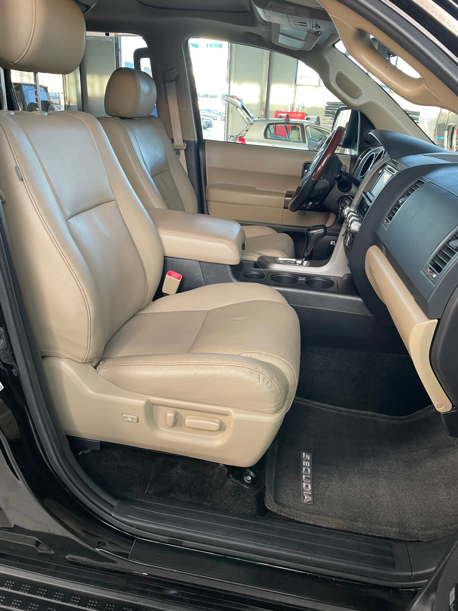 Toyota Sequoia PLATINUM  | Mobile.bg � ����������� 16
