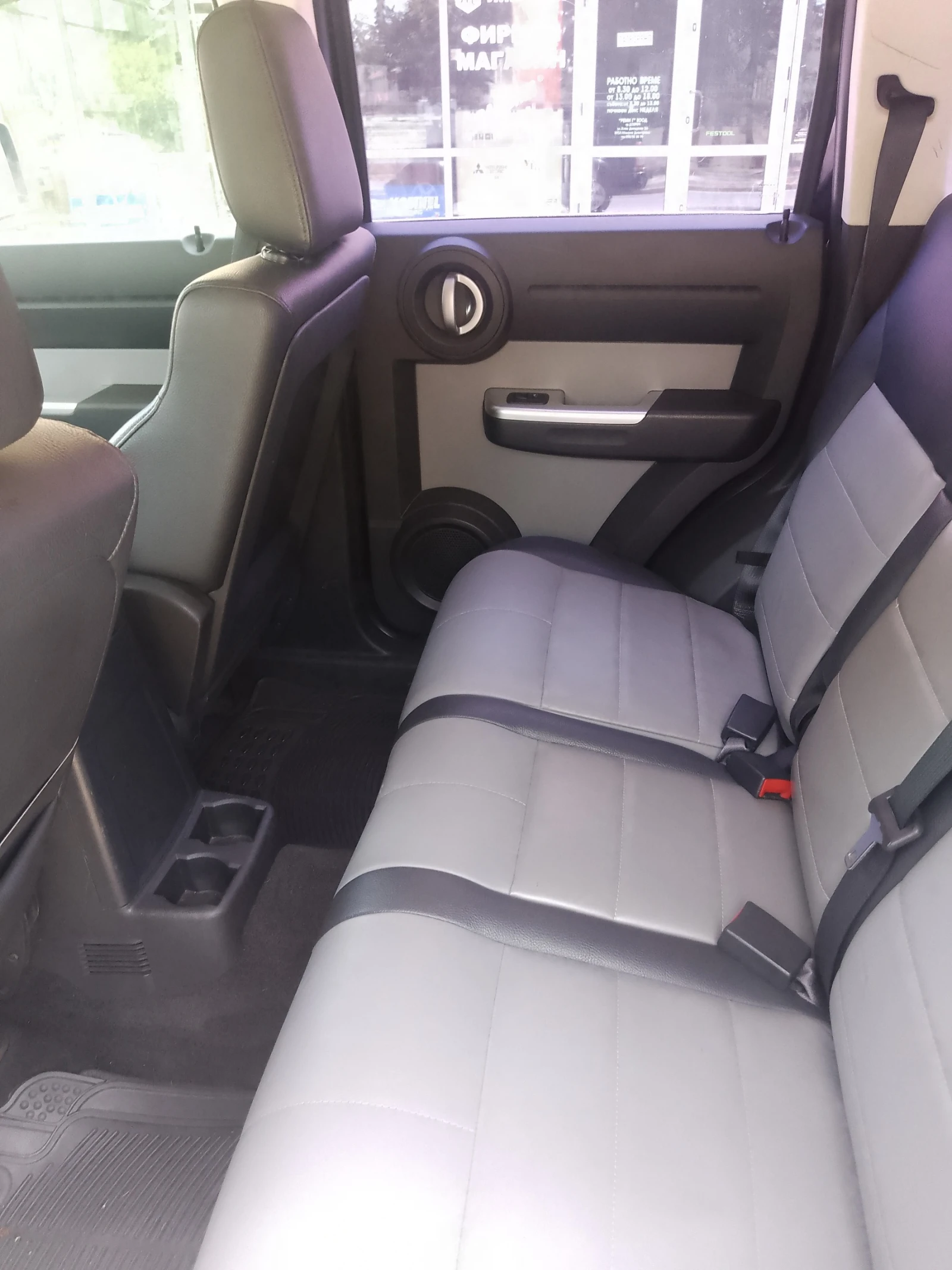 Dodge Nitro 3.7 ���/������ | Mobile.bg � ����������� 9