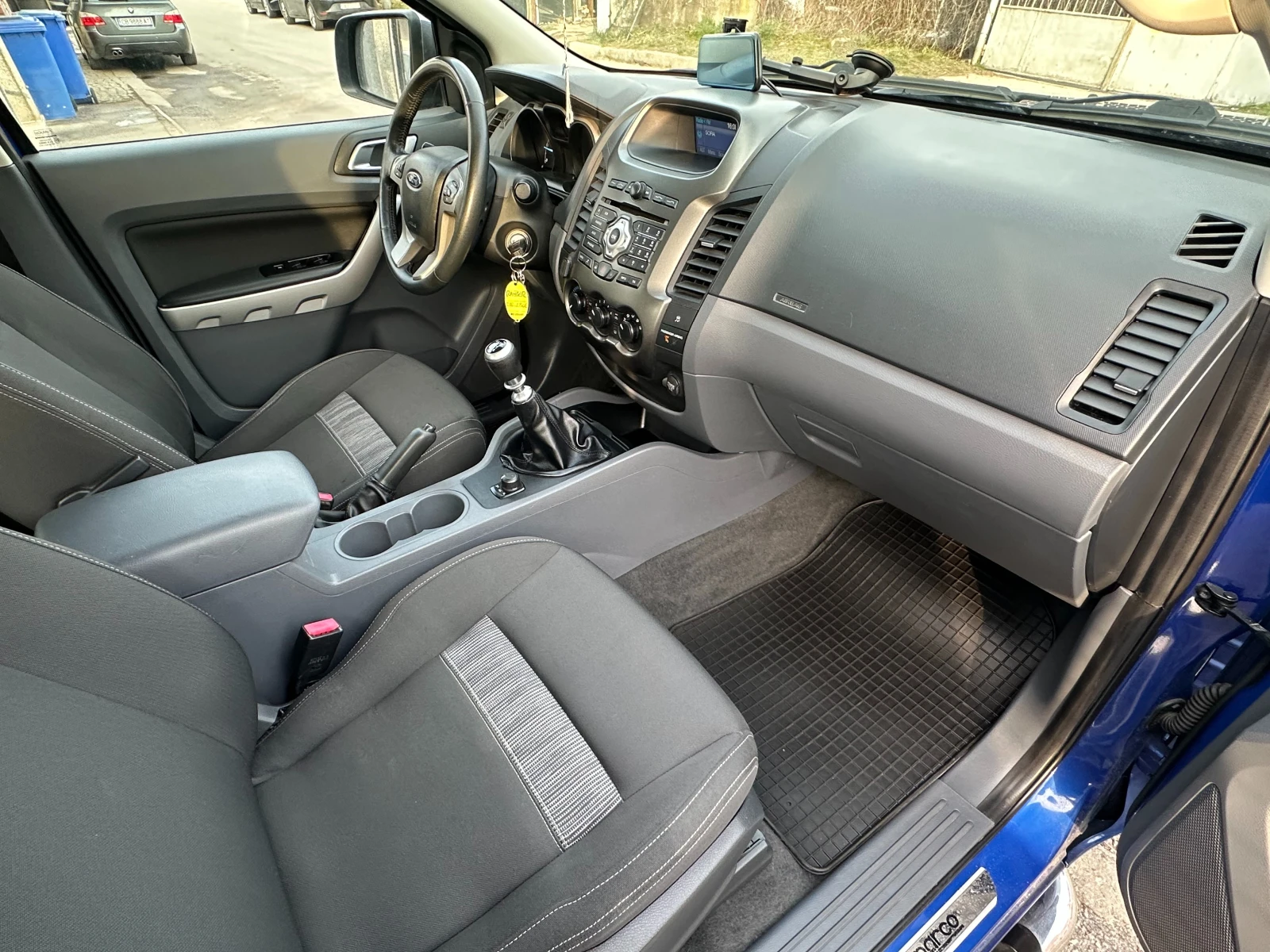 Ford Ranger 2.2D-150k.s-ITALIA-CAMERA-4X4-KLIMATIK-6sk-EURO5B, снимка 11 - Автомобили и джипове - 53892875