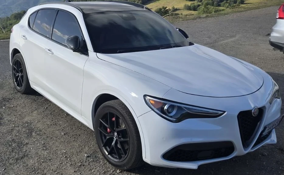 Alfa Romeo Stelvio 2.0T TI Sport, снимка 4 - Автомобили и джипове - 54436686