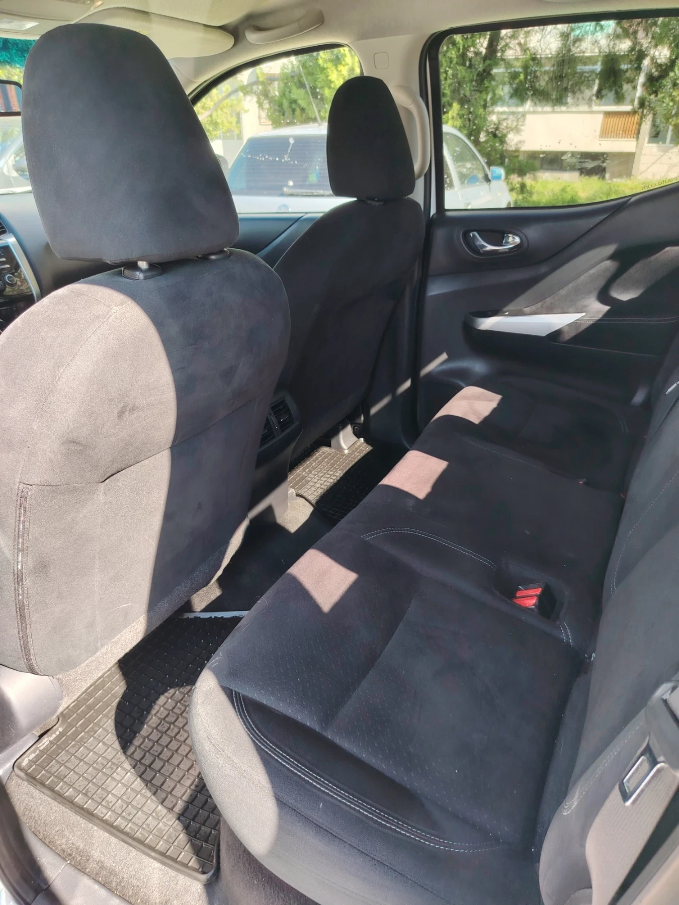 Nissan Navara 2.3  DCI, снимка 10 - Автомобили и джипове - 54576686