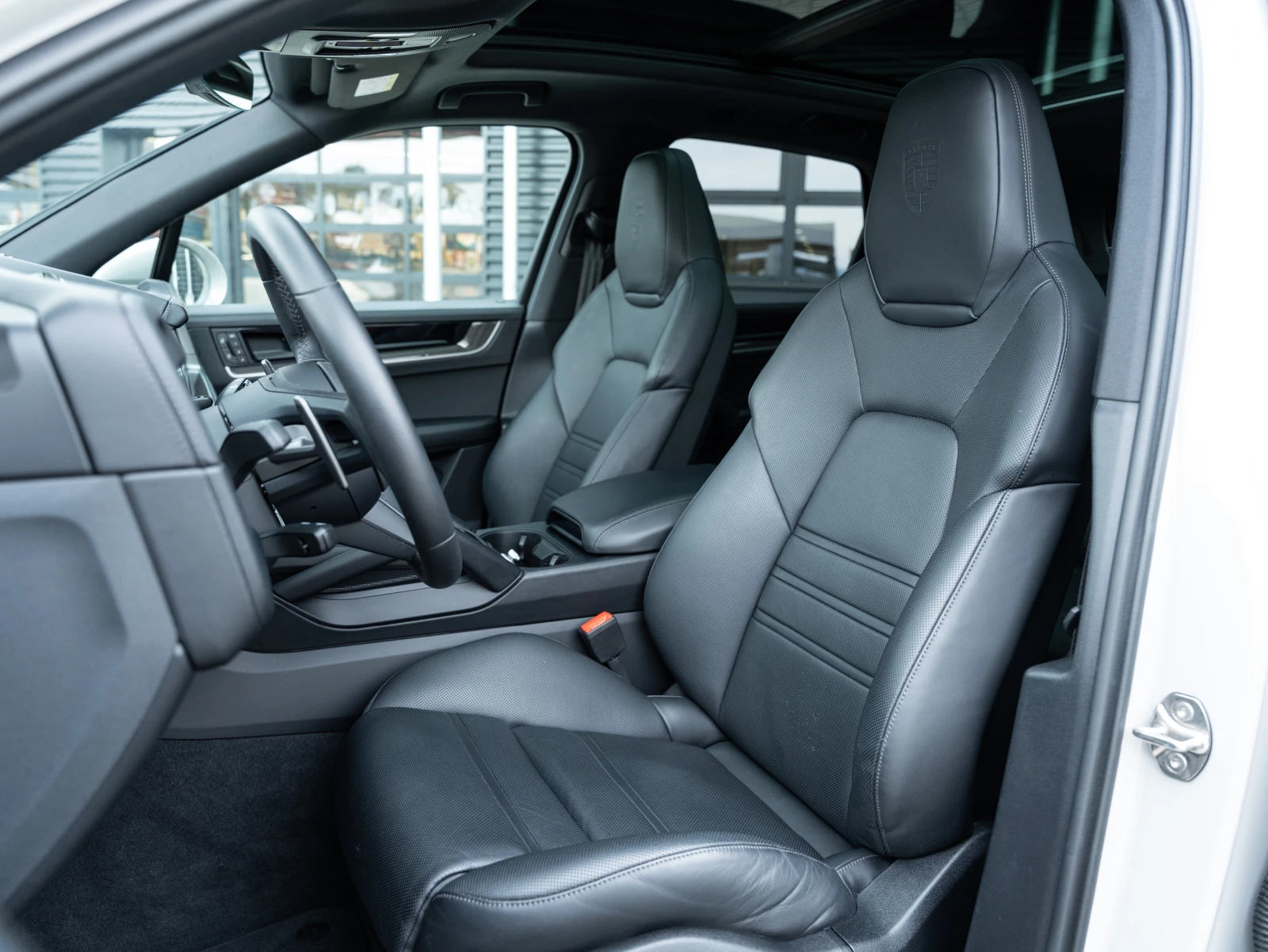 Porsche Cayenne, снимка 6 - Автомобили и джипове - 54644831