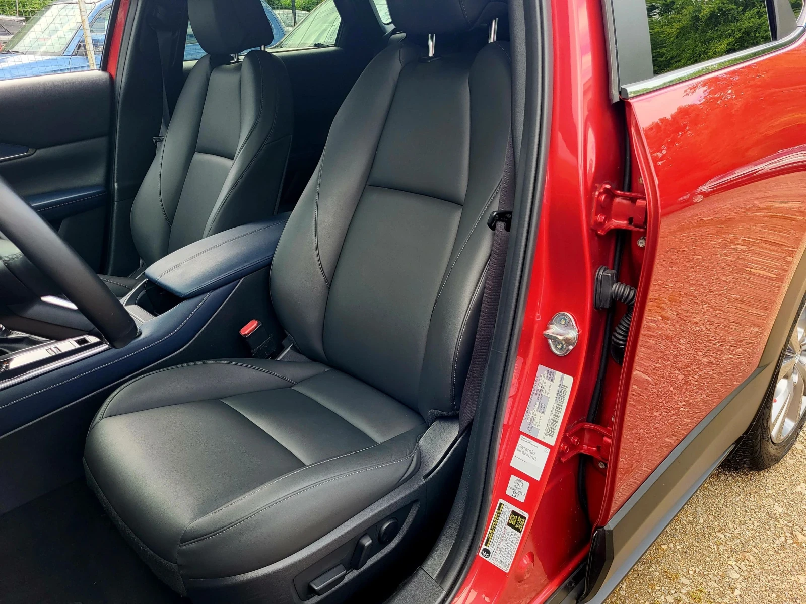 Mazda CX-30 2.5i / Skyactiv-G / 57 000 км. ТОП, снимка 9 - Автомобили и джипове - 54752217