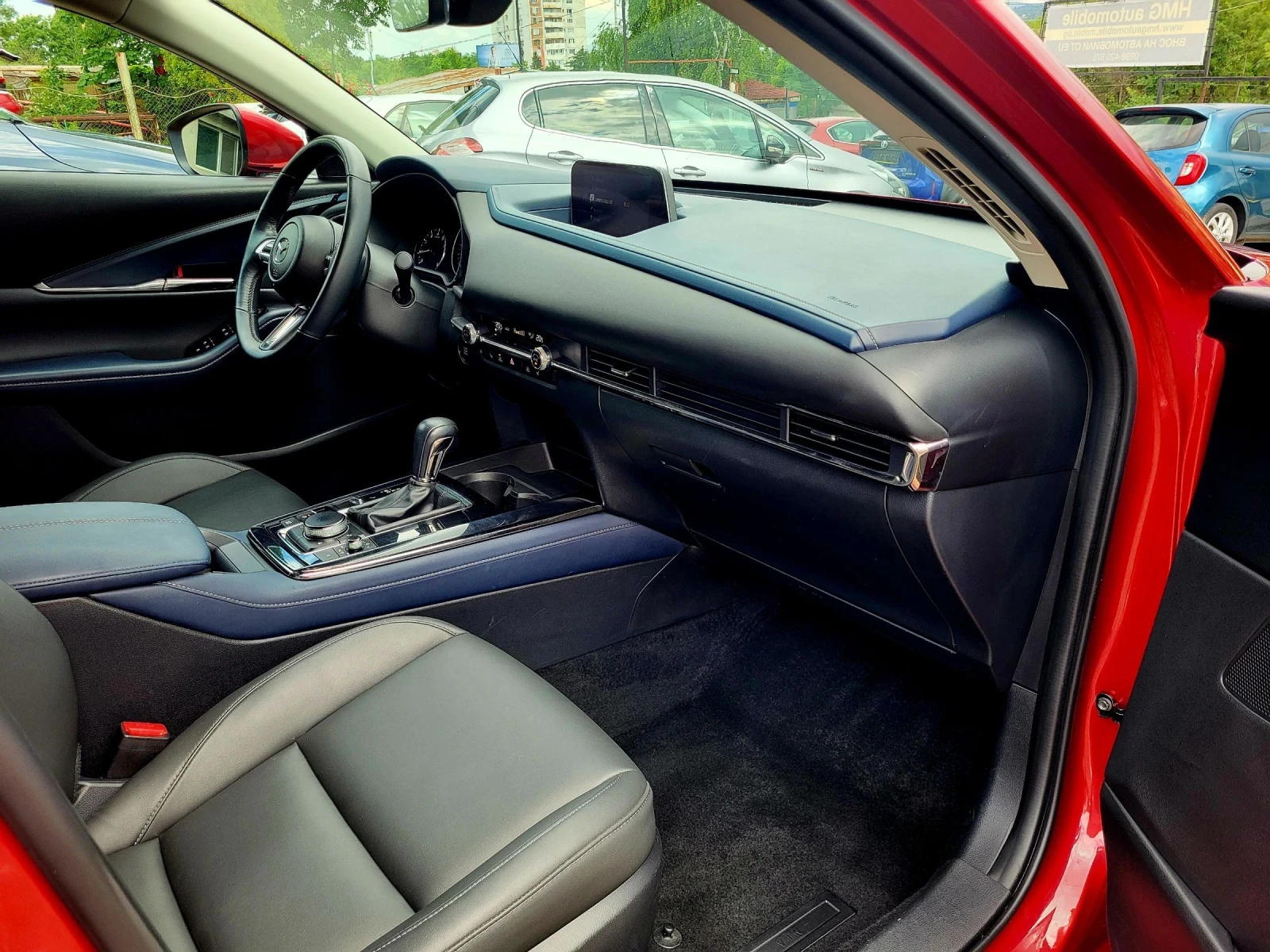 Mazda CX-30 2.5i / Skyactiv-G / 57 000 км. ТОП, снимка 8 - Автомобили и джипове - 54752217