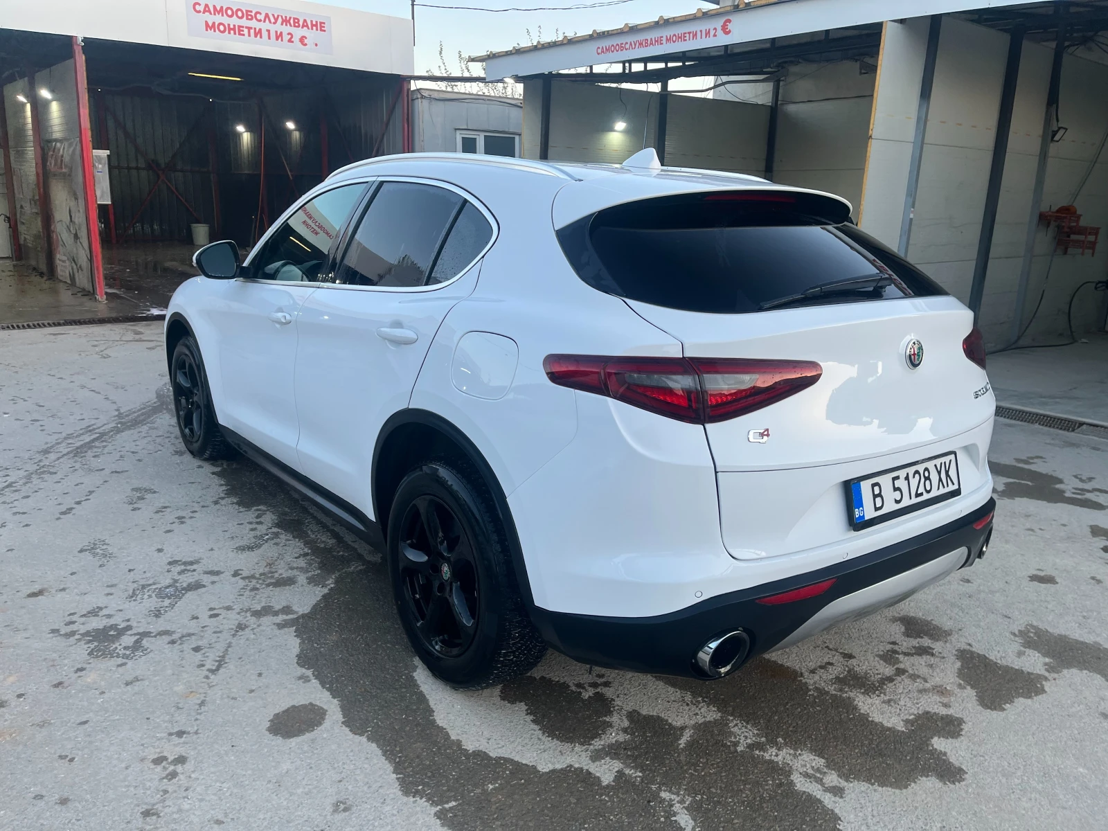 Alfa Romeo Stelvio, снимка 5 - Автомобили и джипове - 55398525
