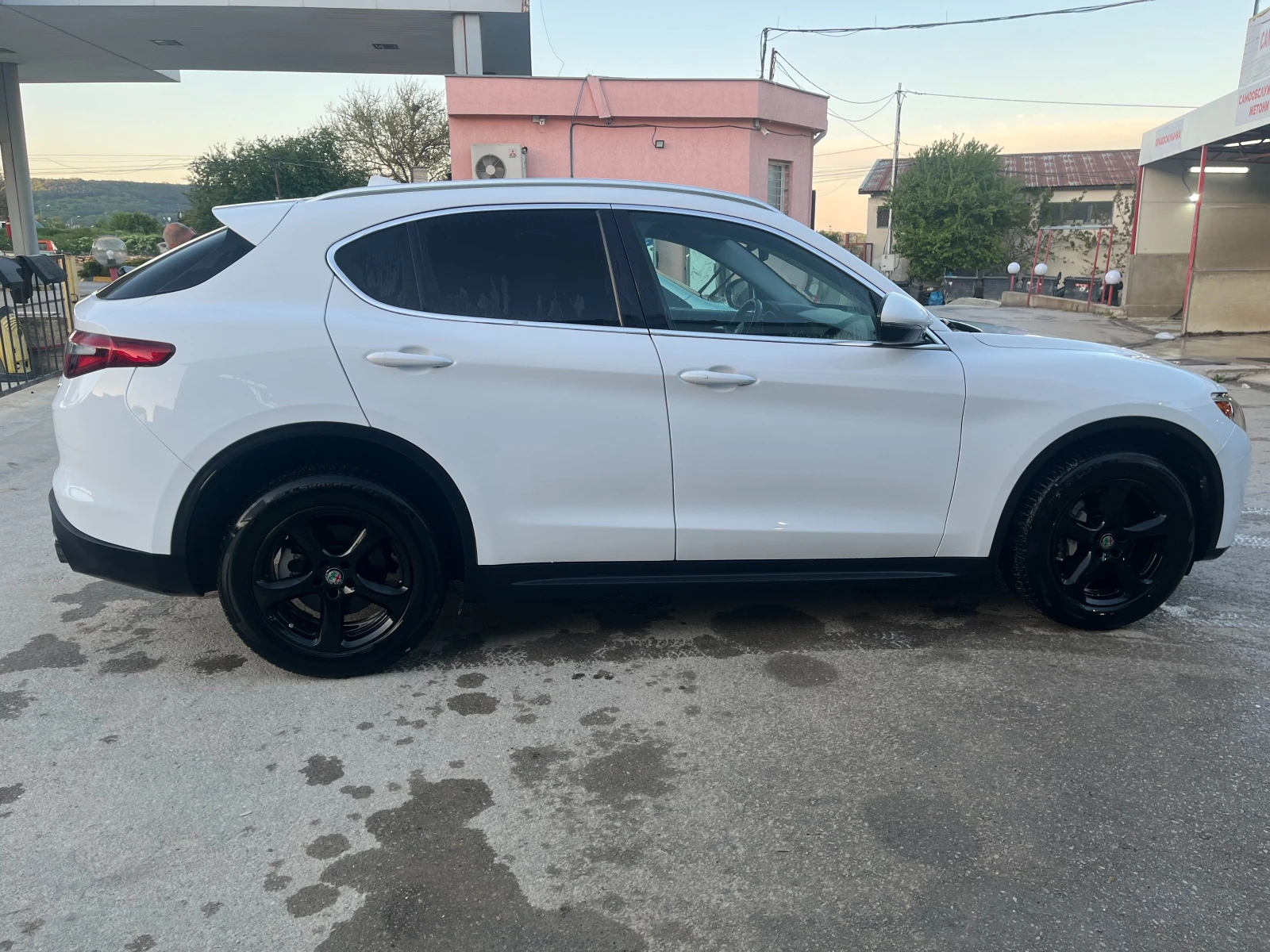 Alfa Romeo Stelvio, снимка 4 - Автомобили и джипове - 55398525