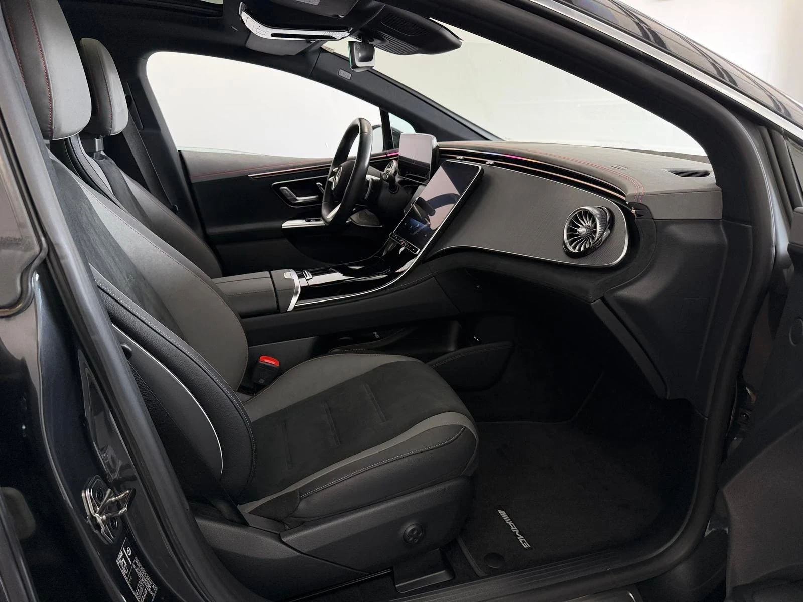 Mercedes-Benz EQE 500 / AMG / 4-MATIC / BURM / ELECTRIC ART / 360 / | Mobile.bg � ����������� 14