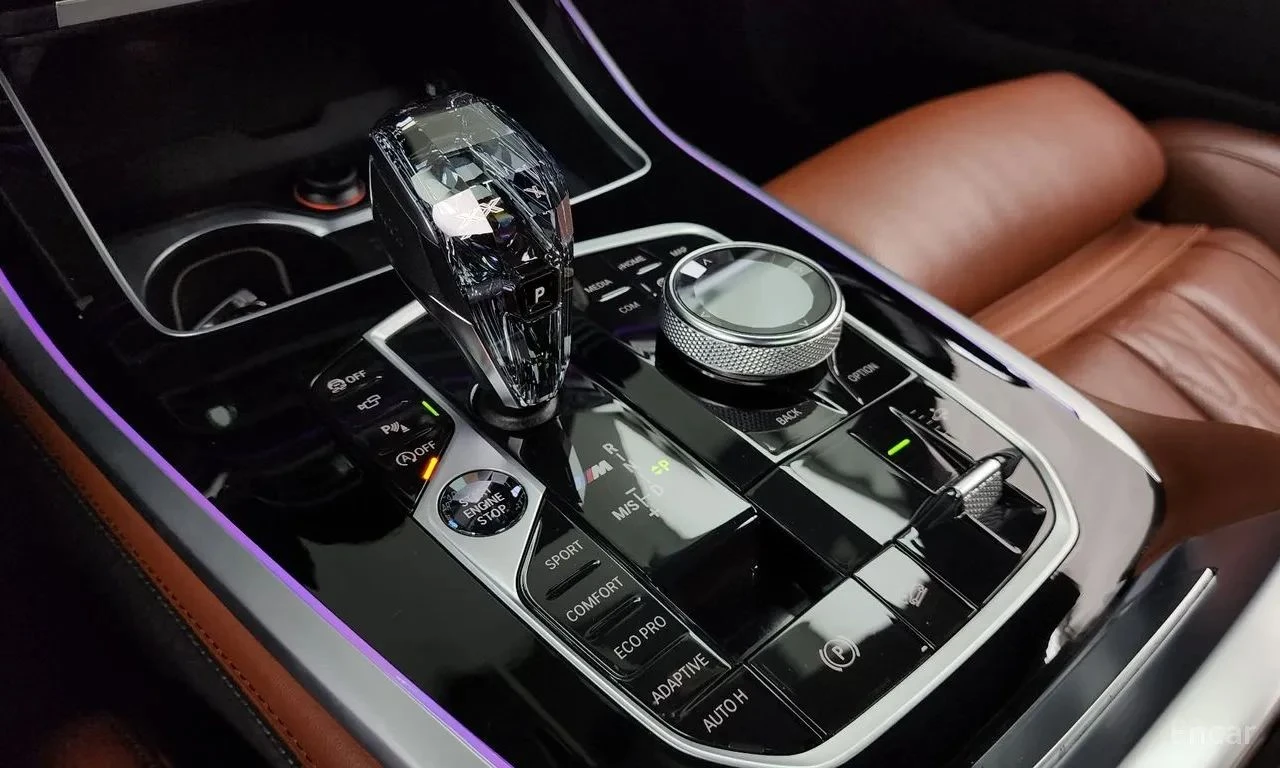 BMW X7, снимка 14 - Автомобили и джипове - 56684947