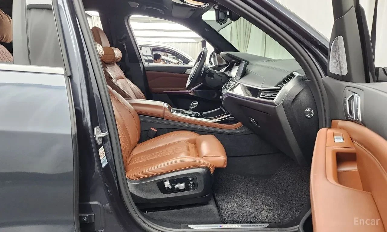 BMW X7, снимка 9 - Автомобили и джипове - 56684947