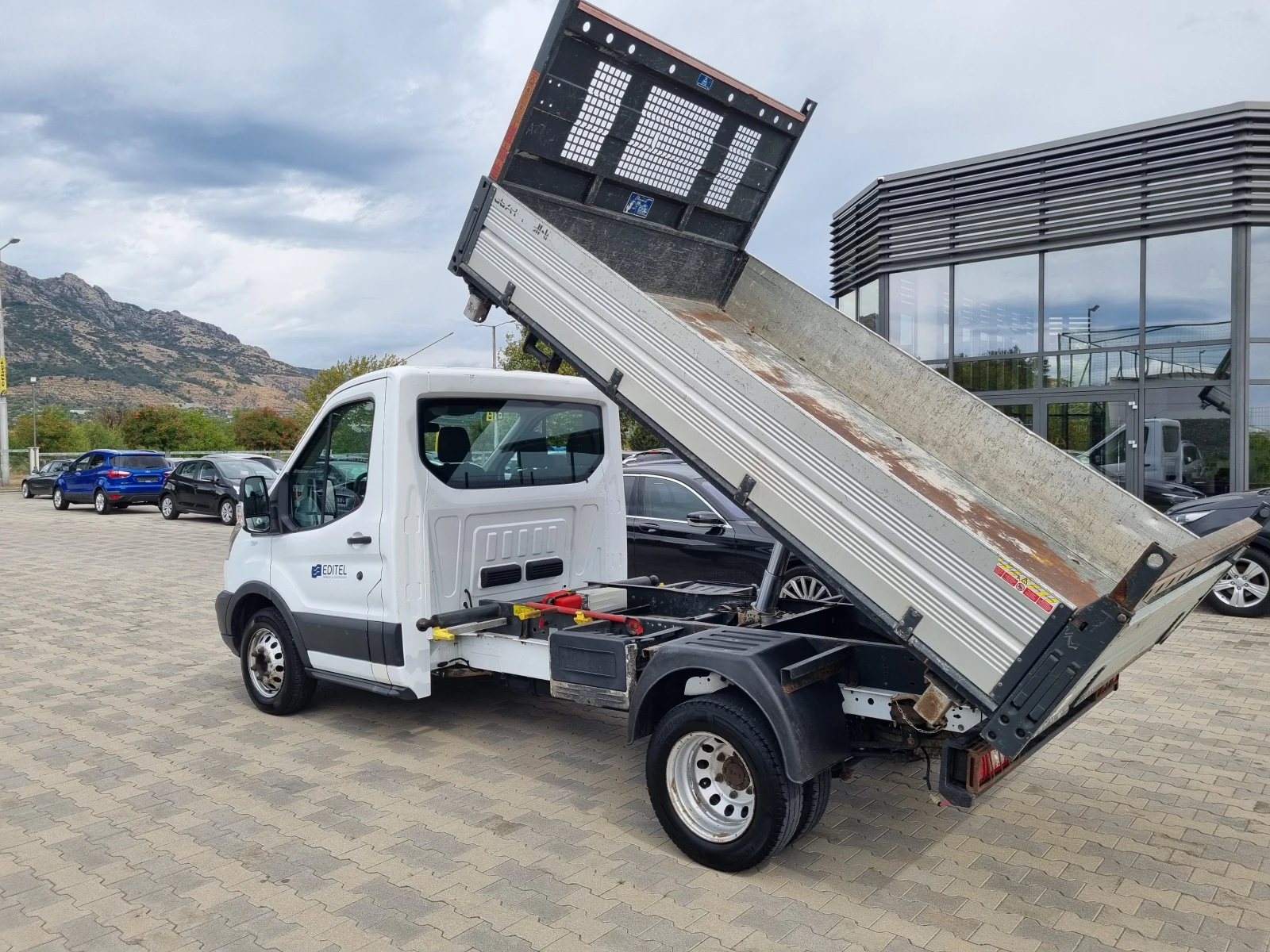 Ford Transit САМОСВАЛ 3стр= СЕРВИЗНА ИСТОРИЯ, ОБСЛУЖЕН! EURO 6B - изображение 5