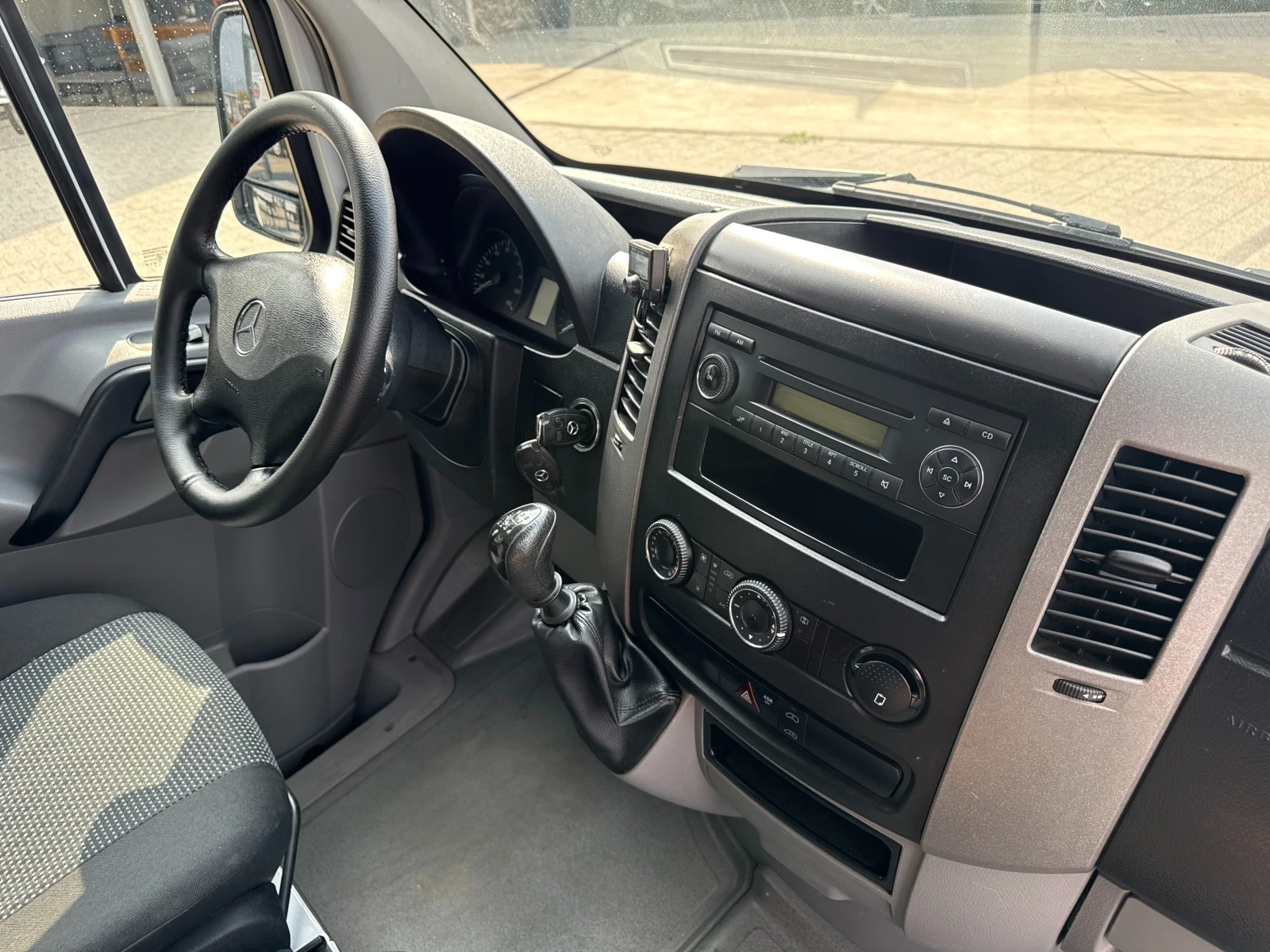 Mercedes-Benz Sprinter 313CDI Климатроник L1H1 Еuro 5 , снимка 11 - Бусове и автобуси - 55811266