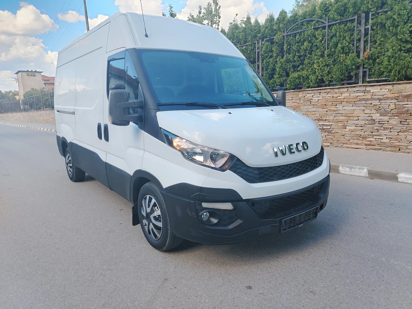 Iveco Daily 3.000 Dizel170ks. 