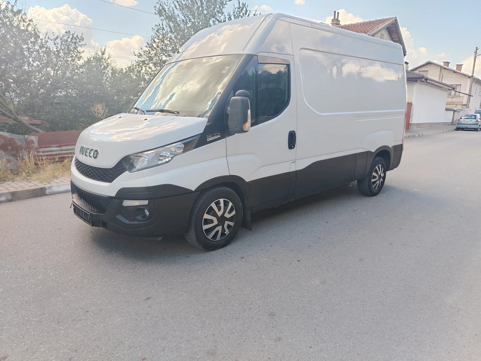 Iveco Daily 3.000 Dizel170ks. , снимка 4 - Бусове и автобуси - 55951612
