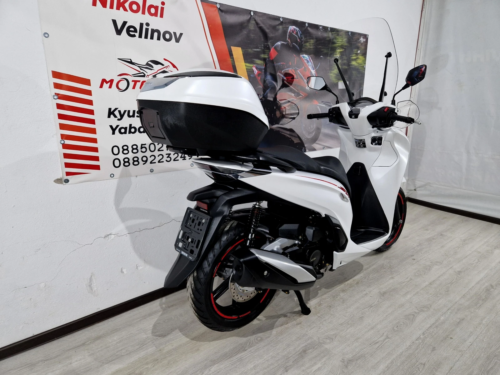 Honda Sh 350i SPORT ABS, LED, TC 2022г., снимка 11 - Мотоциклети и мототехника - 55139347