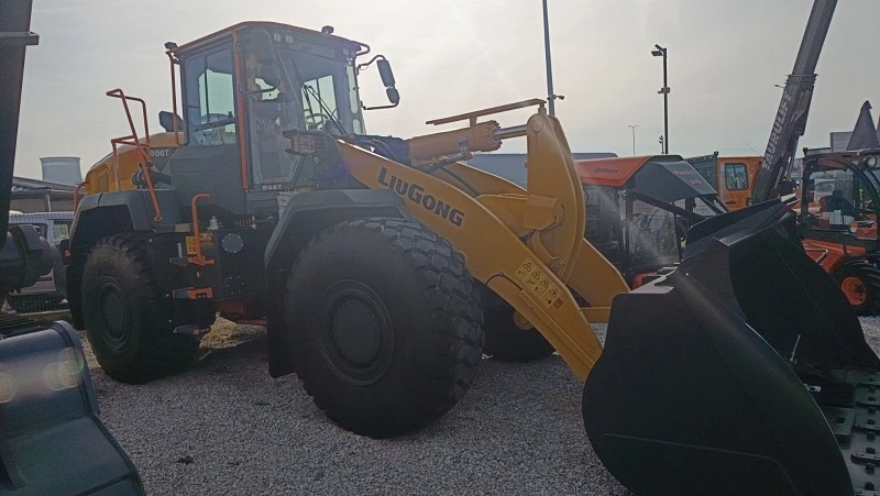 Челен товарач LiuGong 856T