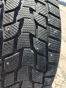 Гуми Зимни 235/55R19, снимка 1