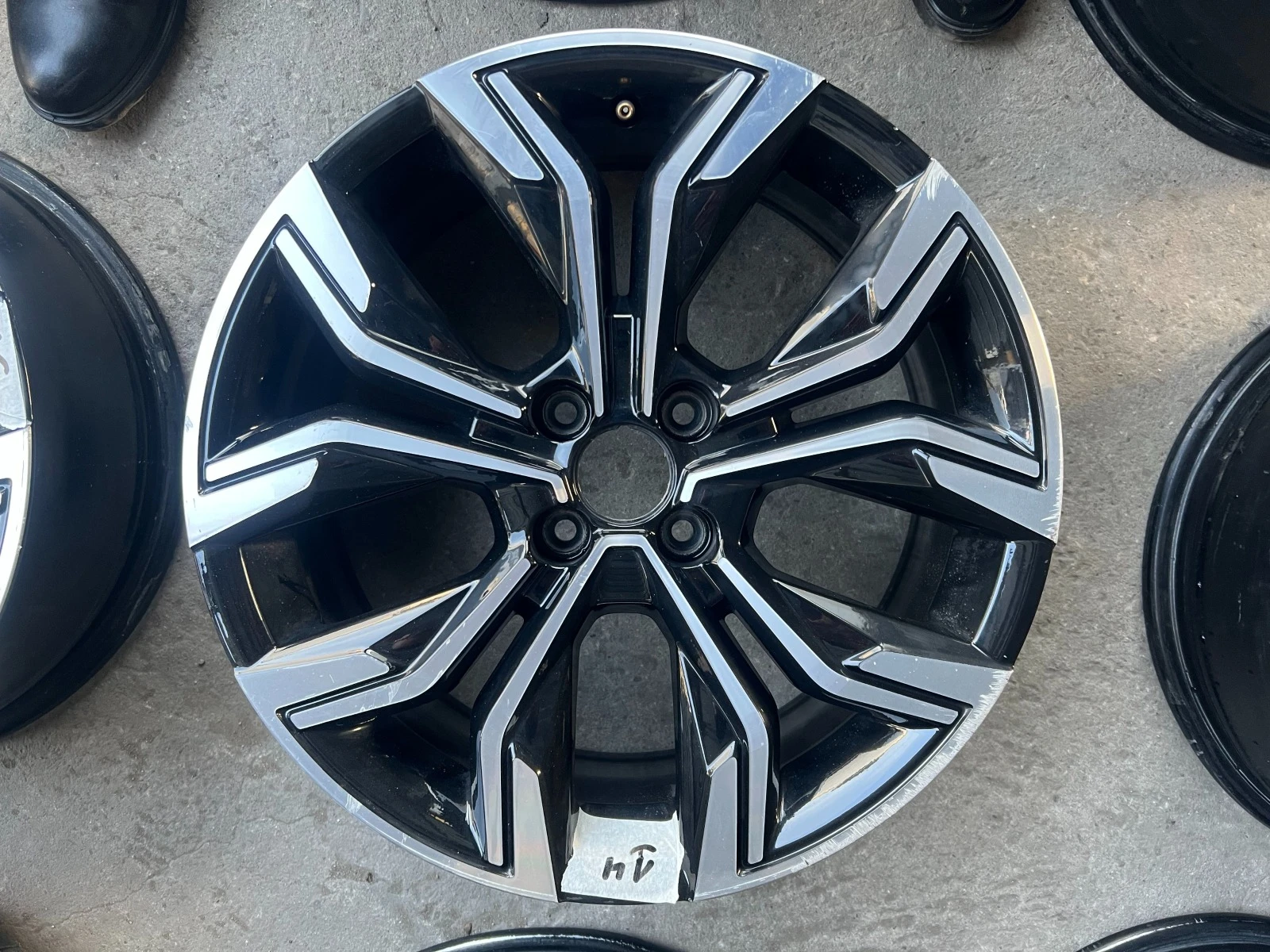   Renault Clio | Mobile.bg   10