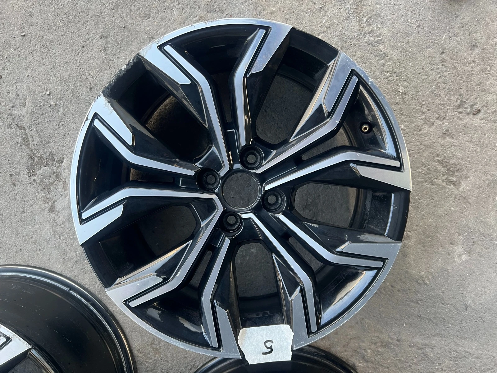   Renault Clio | Mobile.bg   3