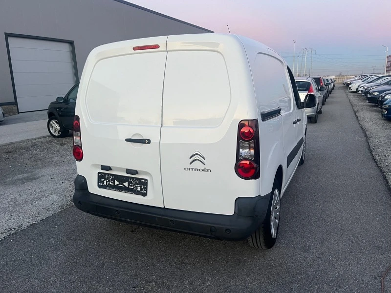 Citroen Berlingo 1.6 HDI , снимка 6 - Автомобили и джипове - 43409129