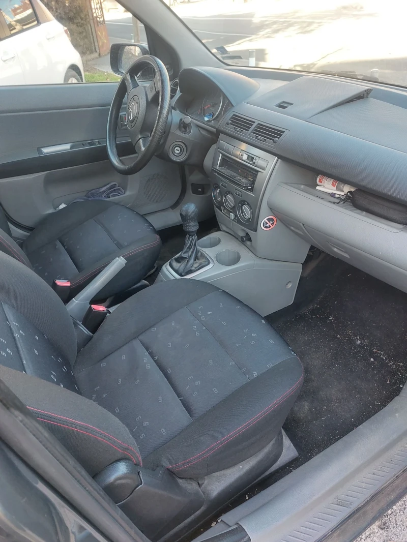 Mazda 2 1.4 diesel, снимка 5 - Автомобили и джипове - 47748370