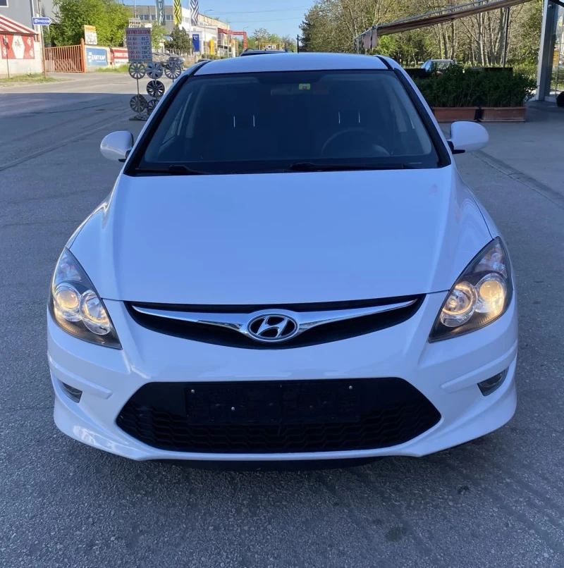 Hyundai I30 1.6-125кс., снимка 2 - Автомобили и джипове - 48722997