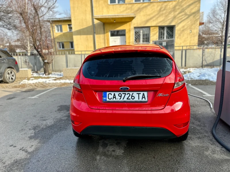 Ford Fiesta 1.4 TDCI, снимка 6 - Автомобили и джипове - 48741432