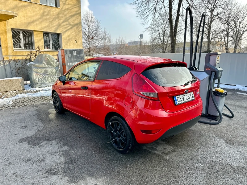 Ford Fiesta 1.4 TDCI, снимка 4 - Автомобили и джипове - 48741432