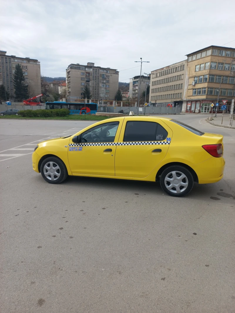 Dacia Logan 1.5dci климатик, снимка 3 - Автомобили и джипове - 48744977