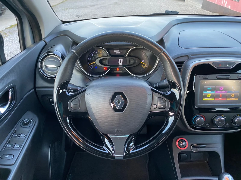 Renault Captur 1.5dci Euro 6, снимка 14 - Автомобили и джипове - 49446066