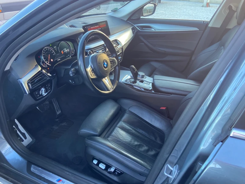 BMW 530 M Paket DISTRONIK HEAD UP HARMAN KARDON, снимка 6 - Автомобили и джипове - 52378282