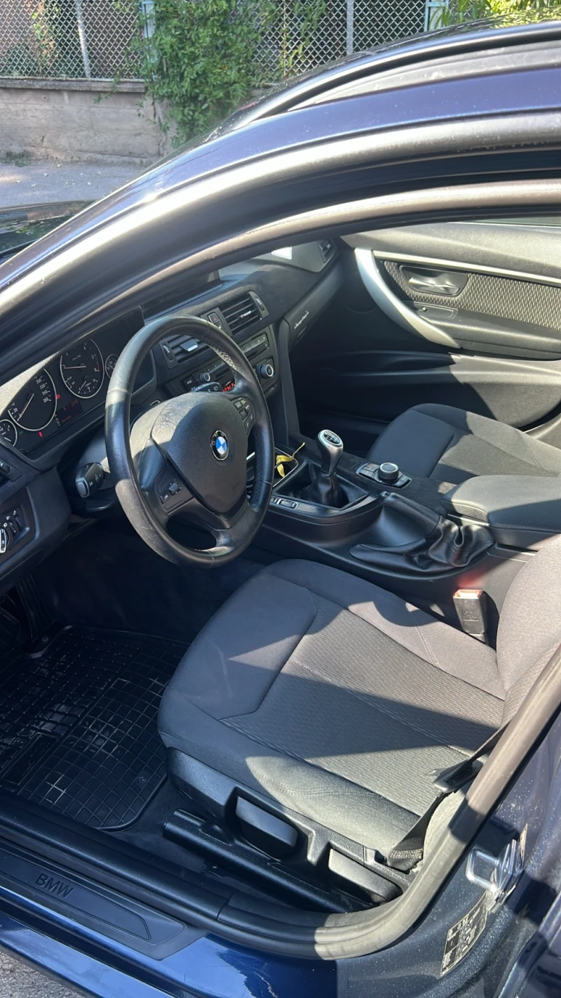 BMW 320, снимка 8 - Автомобили и джипове - 51538413