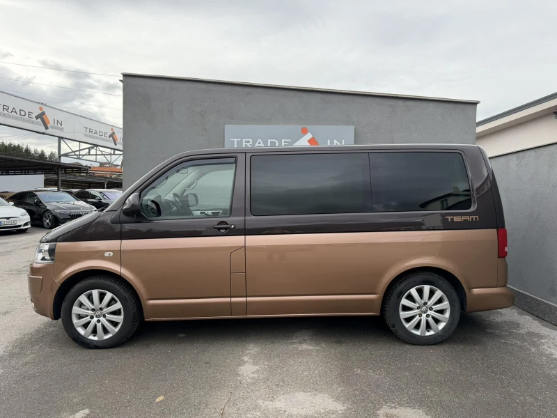 VW Multivan 2.0 TDI DSG, снимка 7 - Автомобили и джипове - 52365935