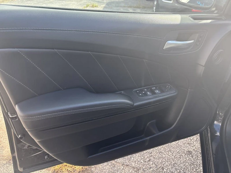 Dodge Charger SXT 4x4 * CARFAX* * АвтоКредит* (ЦЕНА ДО БГ), снимка 17 - Автомобили и джипове - 52539209