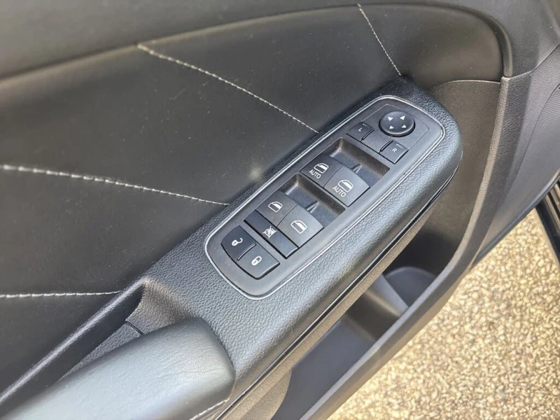 Dodge Charger SXT 4x4 * CARFAX* * АвтоКредит* (ЦЕНА ДО БГ), снимка 16 - Автомобили и джипове - 52539209