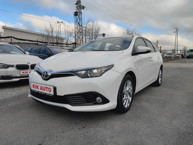 Toyota Auris 1.6D-112ks-6sk-KAMEРА, снимка 2 - Автомобили и джипове - 52934190