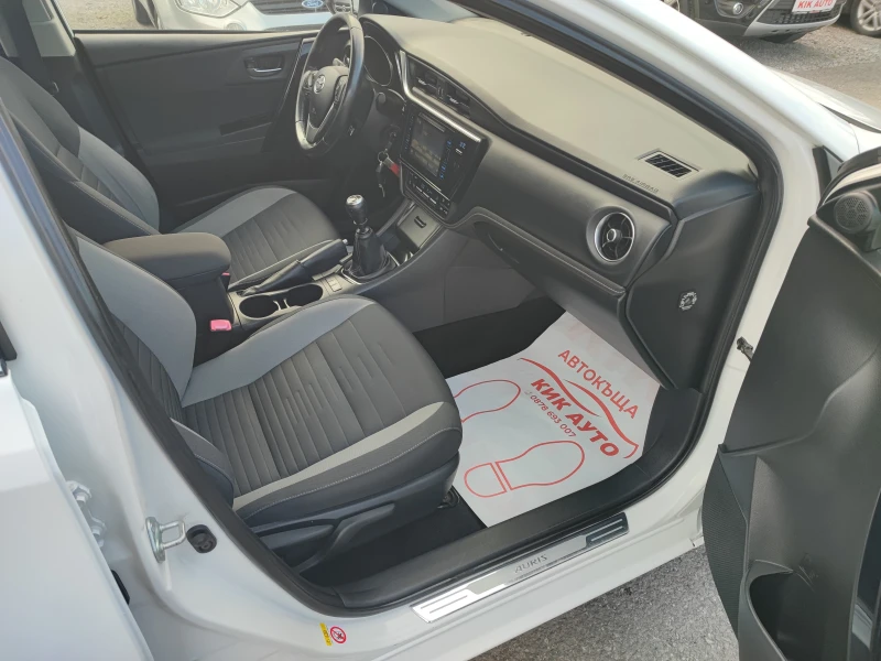 Toyota Auris 1.6D-112ks-6sk-KAMEРА, снимка 10 - Автомобили и джипове - 52934190