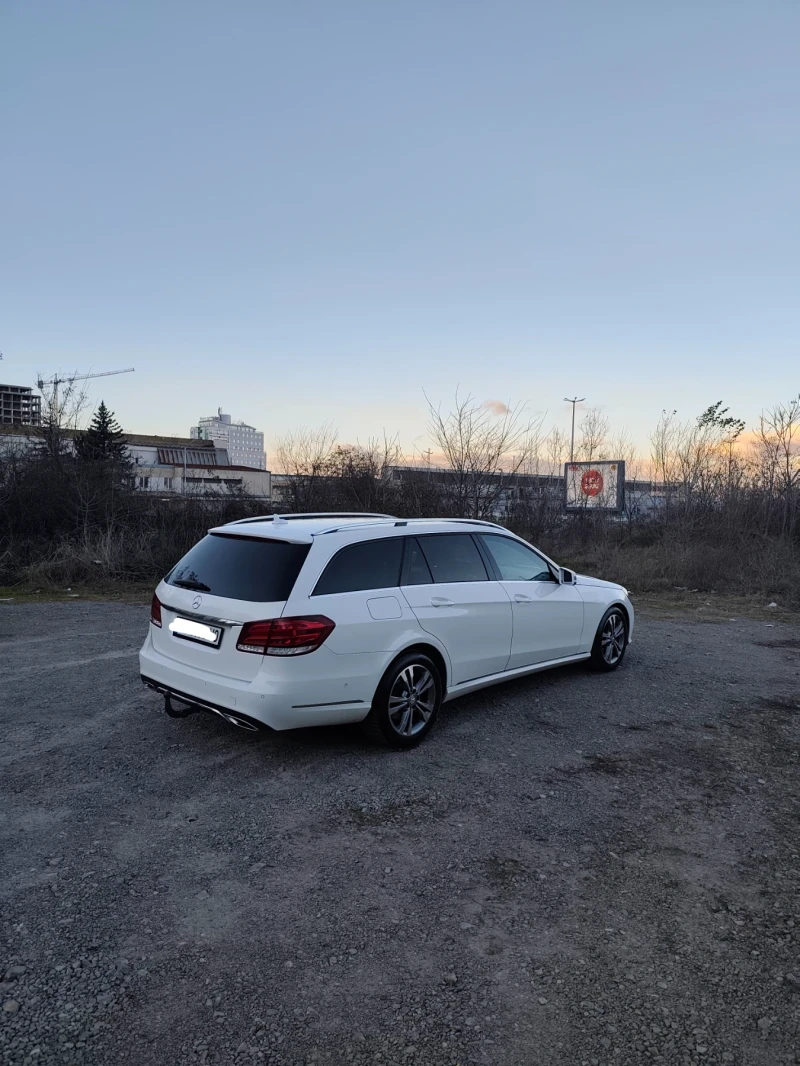 Mercedes-Benz E 250 FULL LED/9G-TRONIC/DISTRONIC PLUS, снимка 4 - Автомобили и джипове - 52945117
