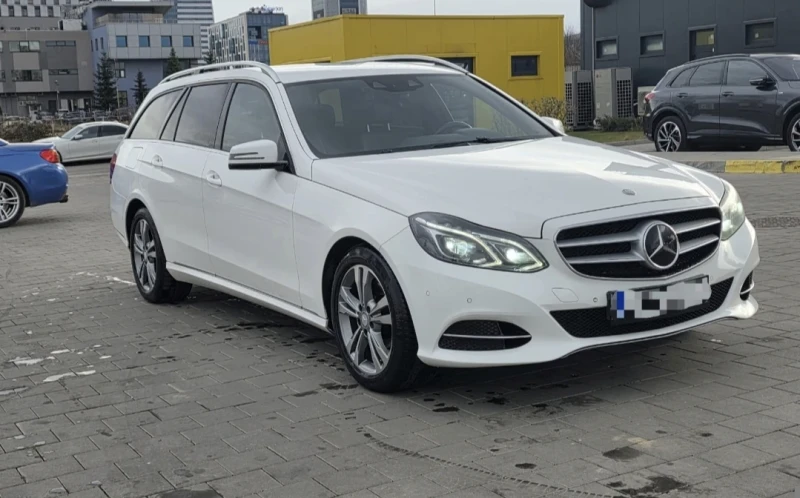 Mercedes-Benz E 250 9G-TRONIC/DISTRONIC PLUS/ FULL LED, снимка 4 - Автомобили и джипове - 52945117