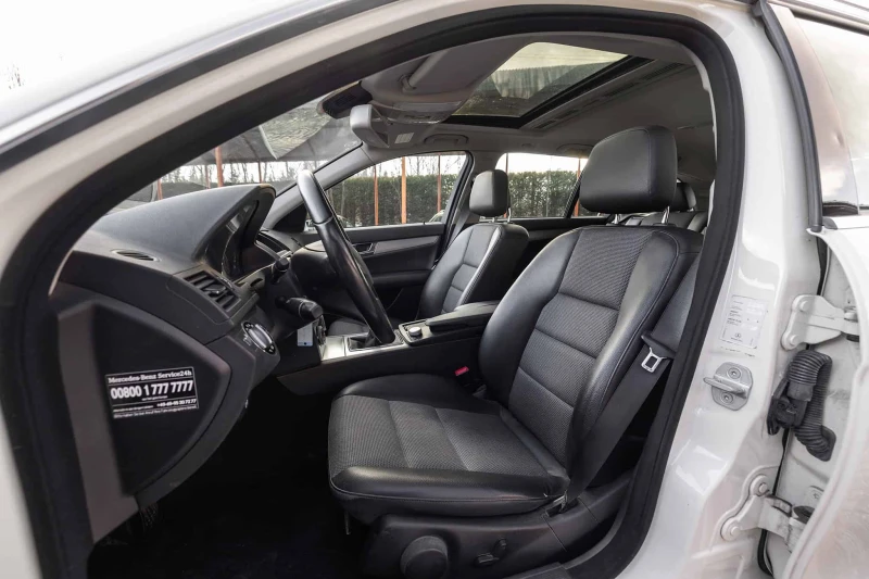 Mercedes-Benz C 180 компресор* авангард* мултимедия* темпомат, снимка 12 - Автомобили и джипове - 53114891