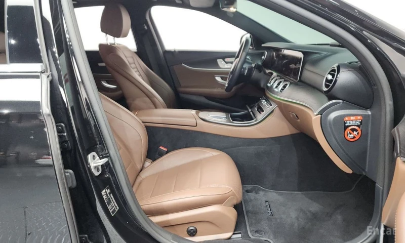 Mercedes-Benz E 250, снимка 11 - Автомобили и джипове - 53247926