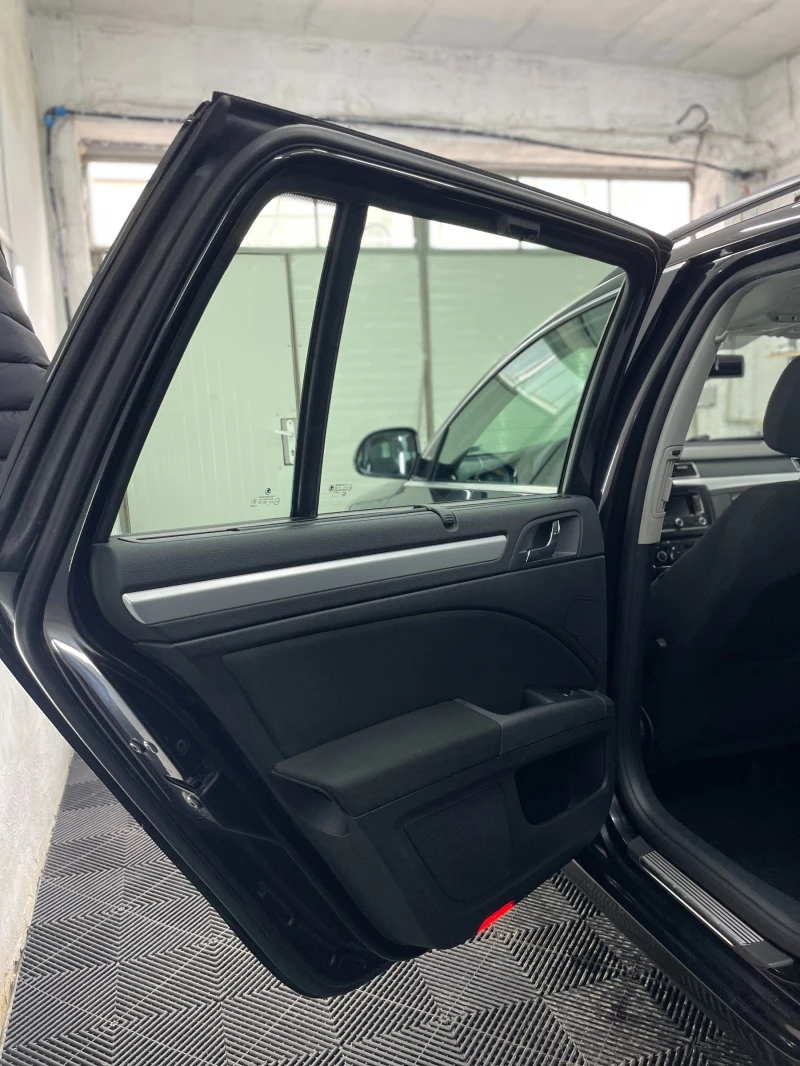 Skoda Superb 2015г, 4x4, 170hp, DSG, снимка 5 - Автомобили и джипове - 53511620