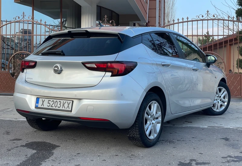 Opel Astra 1.6 CDТI  116 КС, снимка 8 - Автомобили и джипове - 53501031