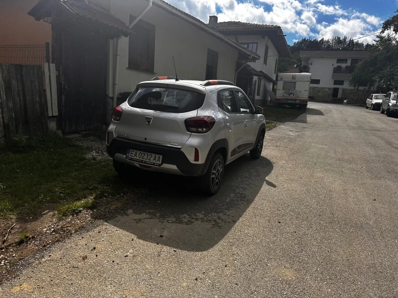 Dacia Spring, снимка 3 - Автомобили и джипове - 53526679
