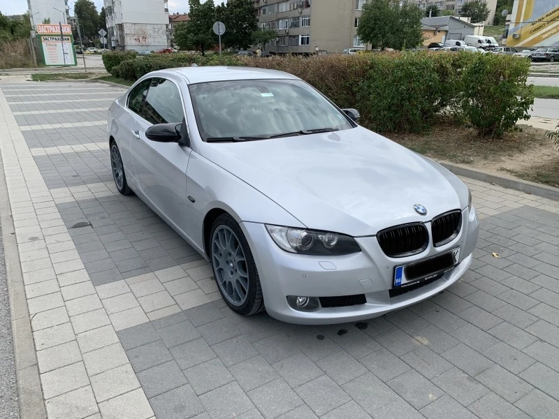 BMW 320 E92, снимка 1 - Автомобили и джипове - 41992400