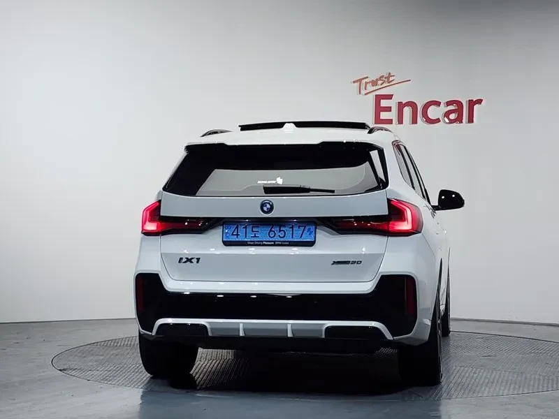 BMW iX1 (U11) xDrive 30 M Sports | Mobile.bg � ����������� 4