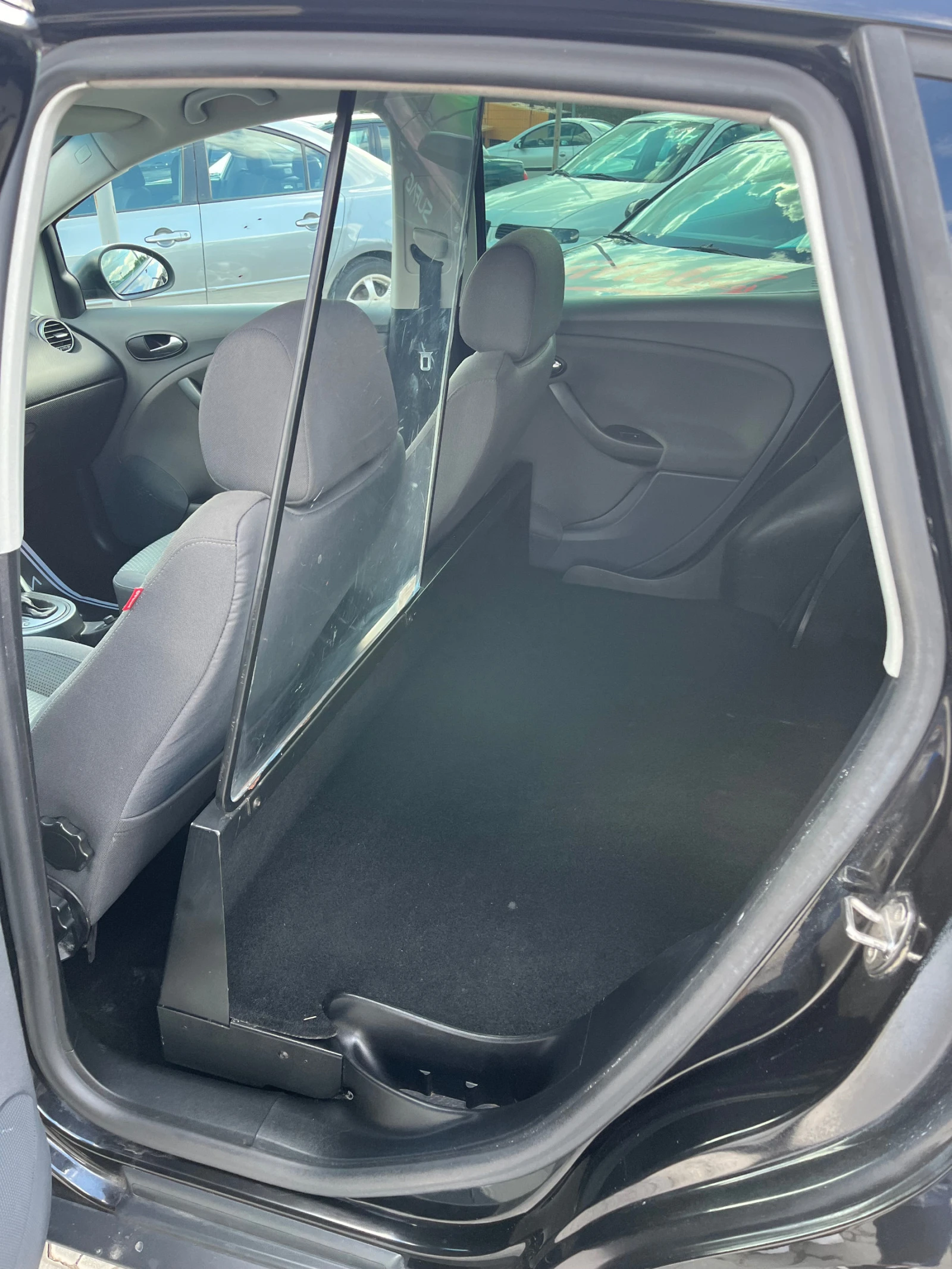 Seat Altea Товарен* Автомат* Клима* Топ* 2.0* Нов внос*  | Mobile.bg — изображение 11