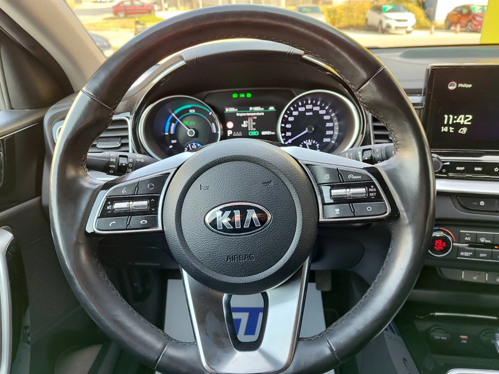 Kia XCeed Spirit Plug-in-Hybrid 1.6 GDI (141hp) AT6 - изображение 9